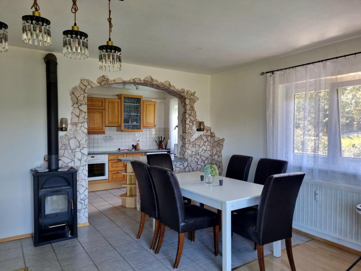 Lovely Spacious Apartment-80M2-Old Style-Tourist Area Rauth Kültér fotó