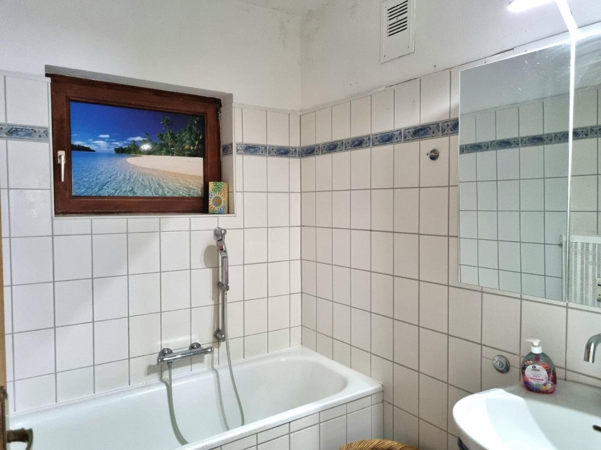 Lovely Spacious Apartment-80M2-Old Style-Tourist Area Rauth Kültér fotó
